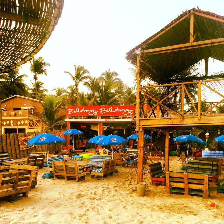 Kame Surf Camp Hotel Assinie Ngoại thất bức ảnh