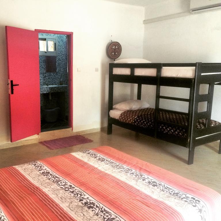 Kame Surf Camp Hotel Assinie Phòng bức ảnh